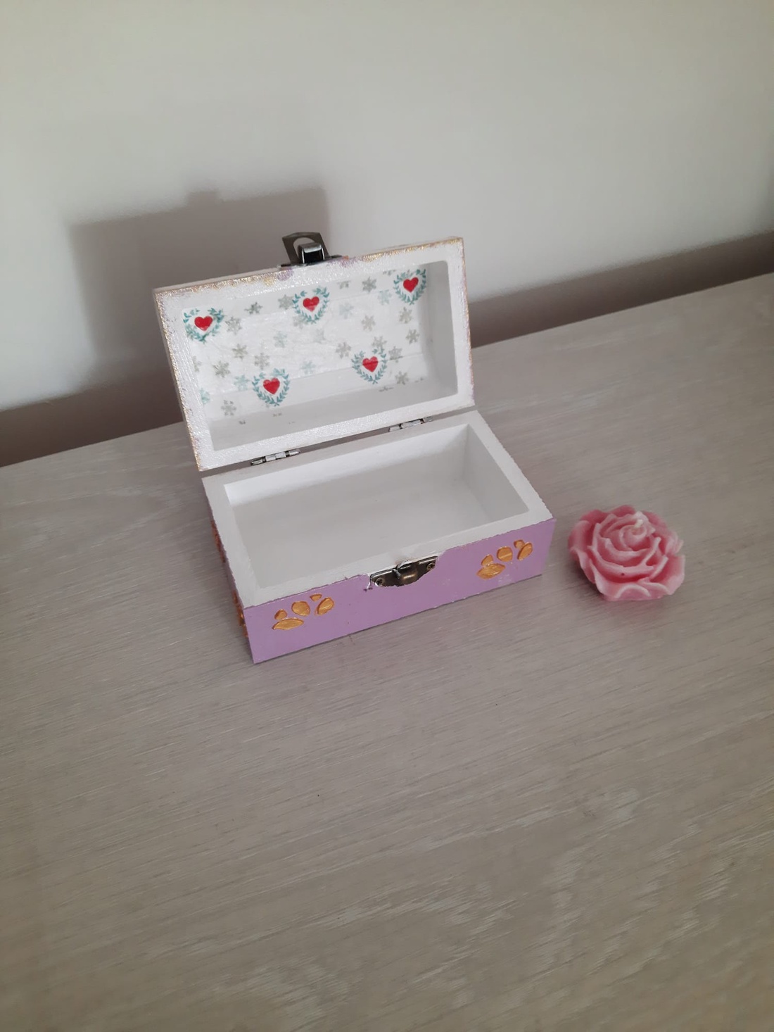 Caseta bijuterii mica - casă & stil de viață - accesorii pentru decorat casa - decorațiuni de masă și decorațiuni pentru rafturi - decorațiuni de masă - Artynos.ro Caseta bijuterii mica - casă & stil de viață - accesorii pentru decorat casa - decorațiuni de masă și decorațiuni pentru rafturi - decorațiuni de masă - Artynos.ro
