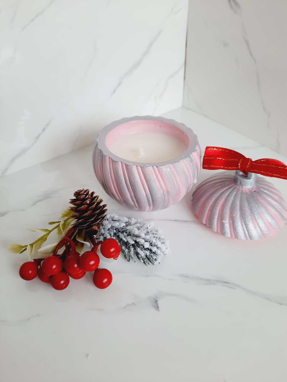 Glob roz lumanare - crăciun - decorațiuni de crăciun de casă - globuri de crăciun - Artynos.ro Glob roz lumanare - crăciun - decorațiuni de crăciun de casă - globuri de crăciun - Artynos.ro