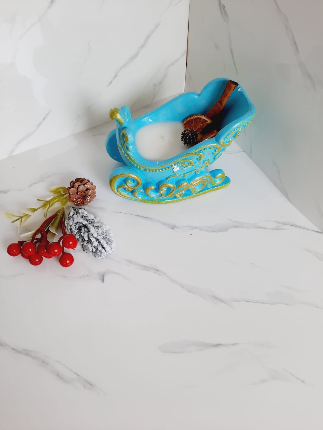 Sanie albastra lumanare - casă & stil de viață - lumânări, parfumuri, arome - lumânare - lumânări artizanale - Artynos.ro Sanie albastra lumanare - casă & stil de viață - lumânări, parfumuri, arome - lumânare - lumânări artizanale - Artynos.ro