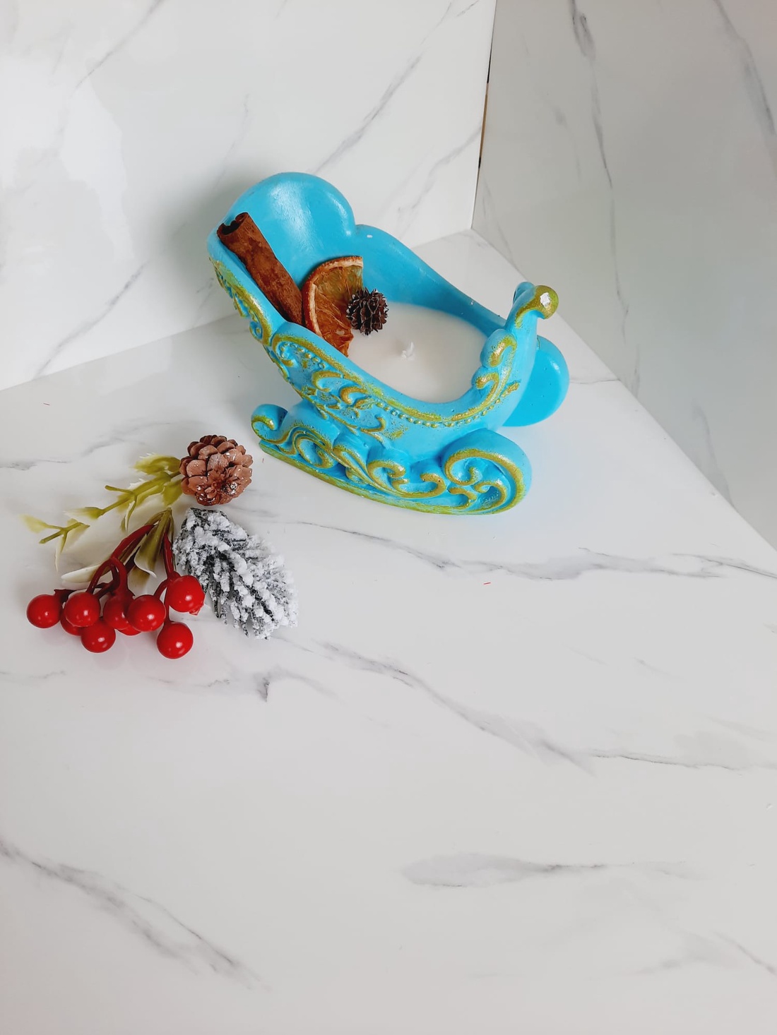 Sanie albastra lumanare - casă & stil de viață - lumânări, parfumuri, arome - lumânare - lumânări artizanale - Artynos.ro Sanie albastra lumanare - casă & stil de viață - lumânări, parfumuri, arome - lumânare - lumânări artizanale - Artynos.ro