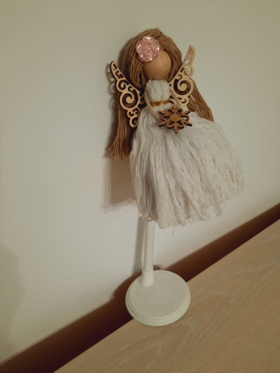 Papusa pe glob - crăciun - decorațiuni de crăciun de casă - globuri de crăciun - Artynos.ro