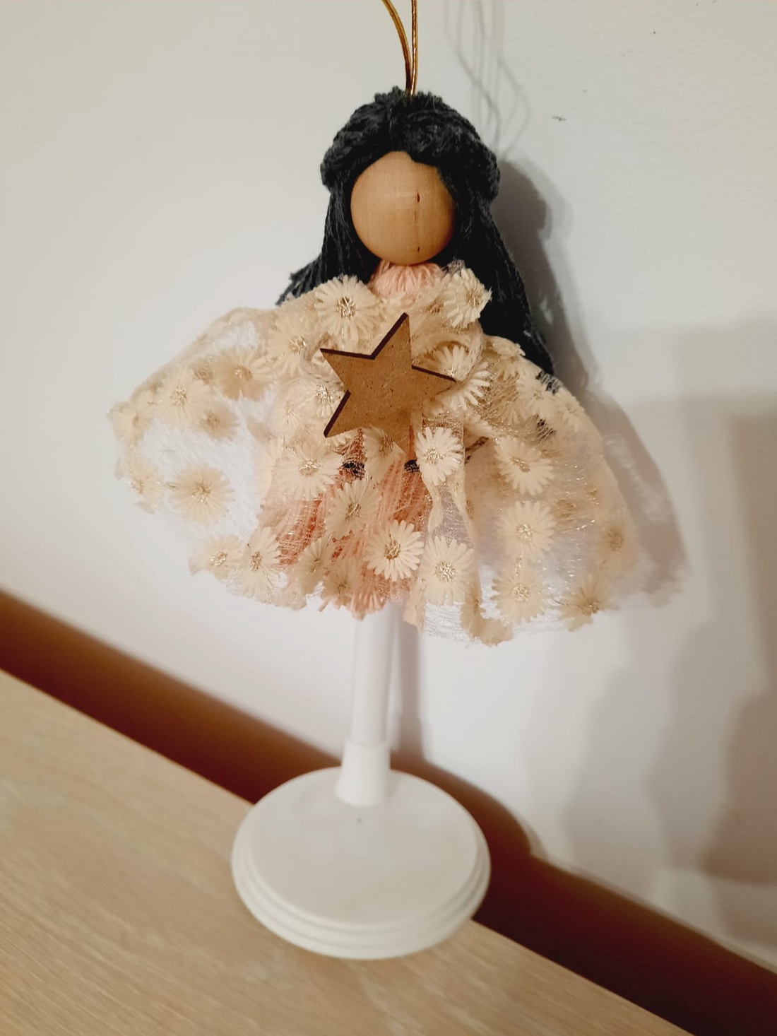 Papusa din macrame - crăciun - decorațiuni de crăciun de casă - globuri de crăciun - Artynos.ro