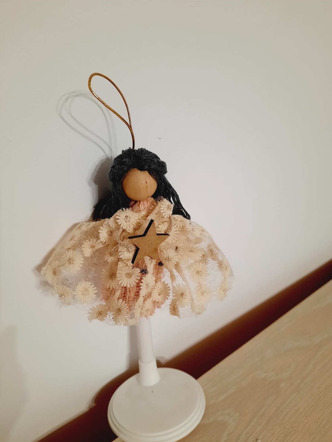 Papusa din macrame - crăciun - decorațiuni de crăciun de casă - globuri de crăciun - Artynos.ro