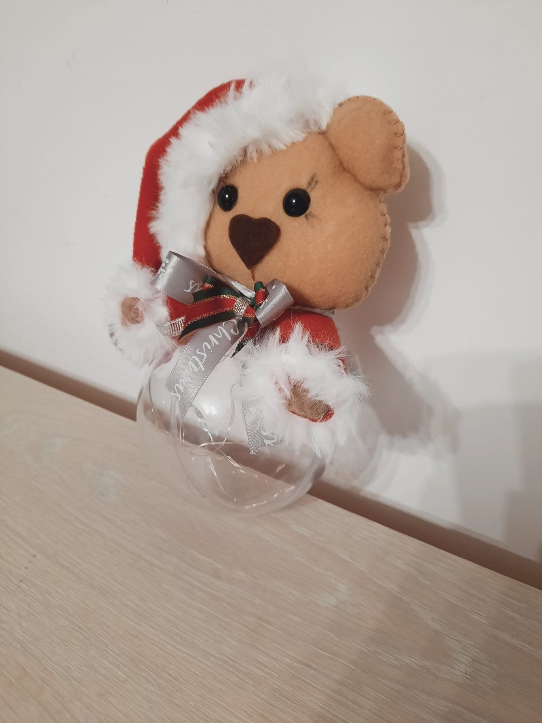 Urs cu caciulita si zurgalai - crăciun - decorațiuni de crăciun de casă - globuri de crăciun - Artynos.ro