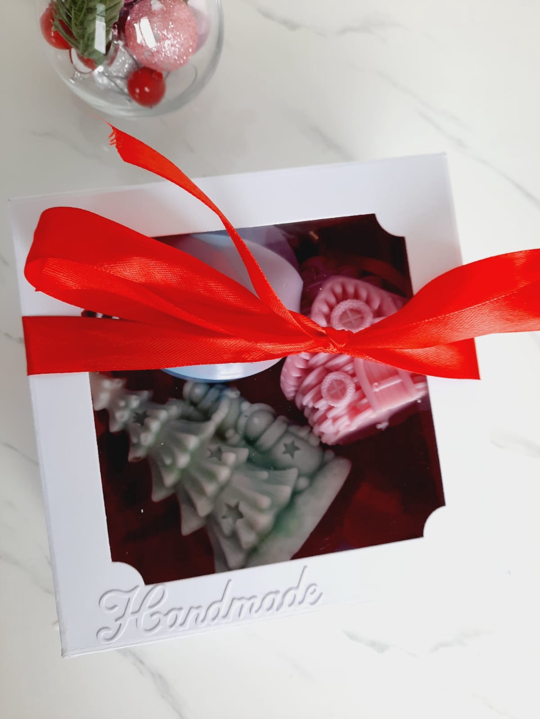 Set trei lumanari cu casa - casă & stil de viață - lumânări, parfumuri, arome - lumânări și sfeșnice - Artynos.ro