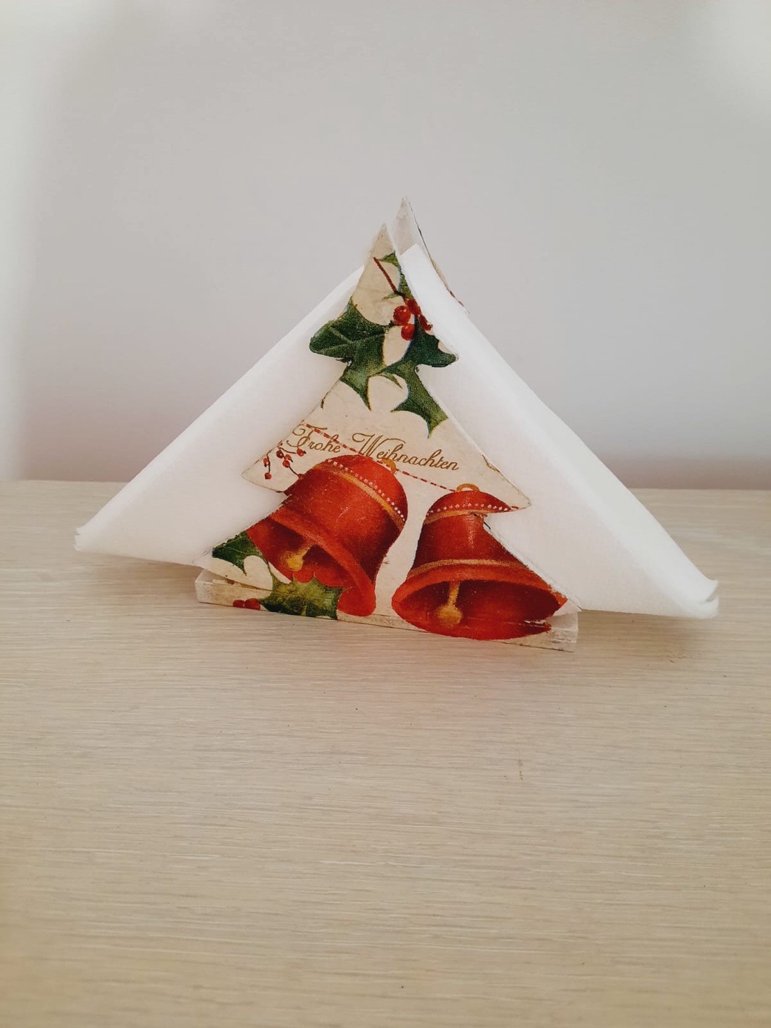 Suport servetele brad cu clopotei - casă & stil de viață - accesorii pentru decorat casa - decorațiuni de masă și decorațiuni pentru rafturi  - decorațiuni de masă - Artynos.ro