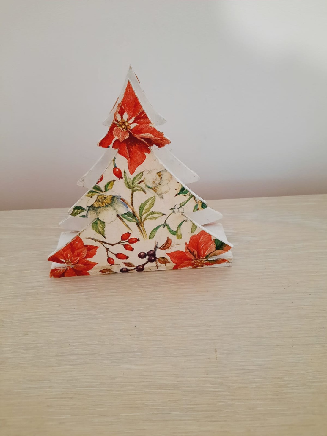 Suport servetele brad cu flori - casă & stil de viață - decorațiuni de casă - decorațiuni de masă și rafturi - decorațiuni de masă - Artynos.ro