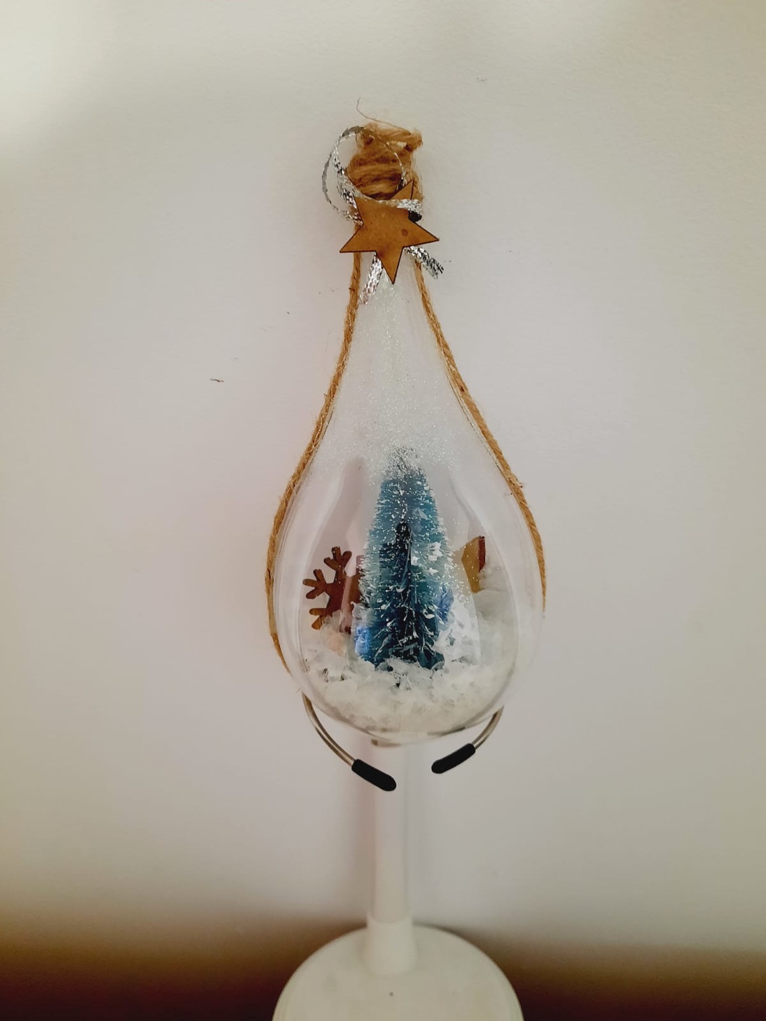 Glob lacrima cu brad si zapada - crăciun - decorațiuni de crăciun de casă - globuri de crăciun - Artynos.ro