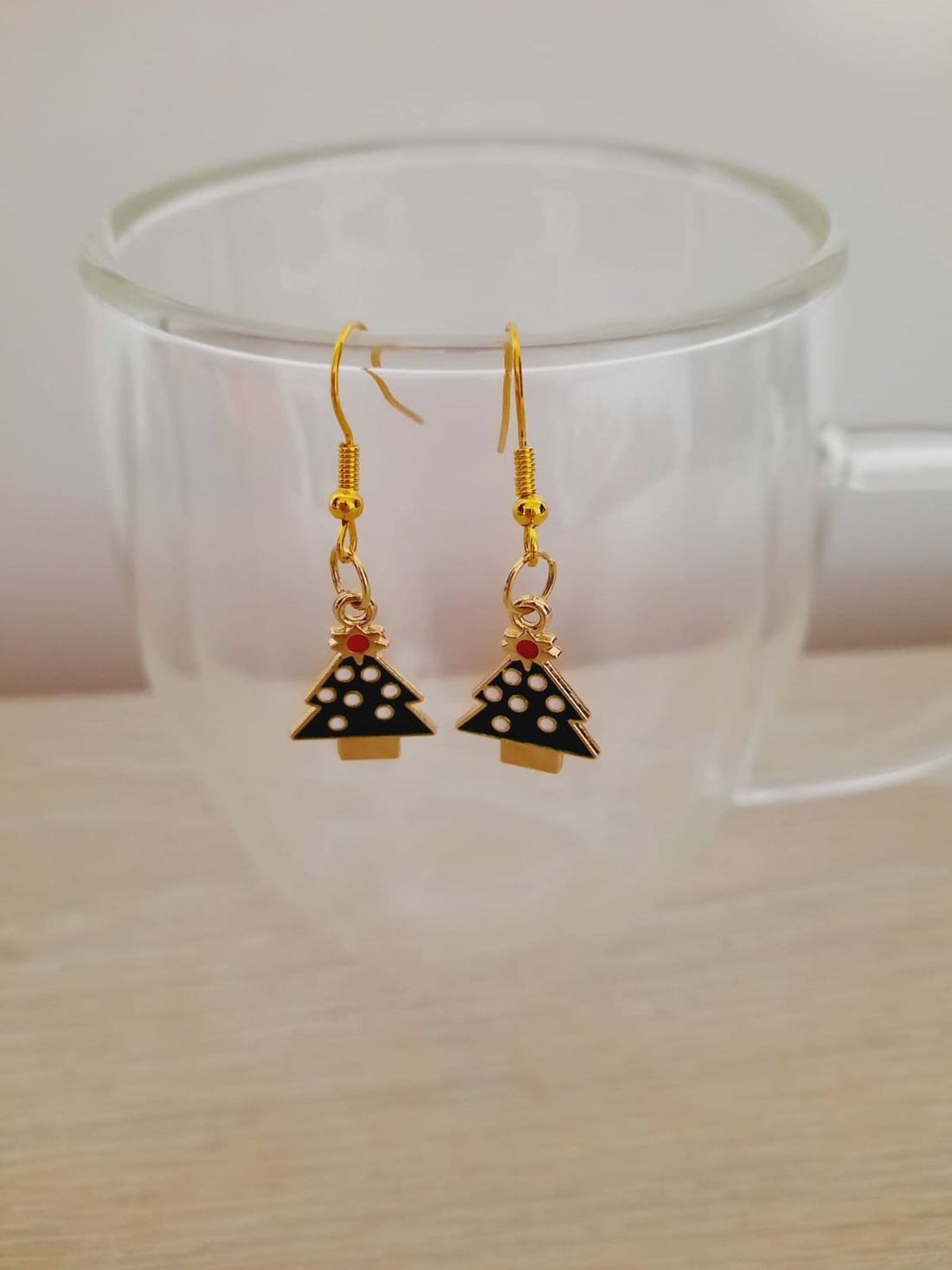 Cercei cu tortita scurti - bijuterii - cercei - cercei cu figurine - Artynos.ro