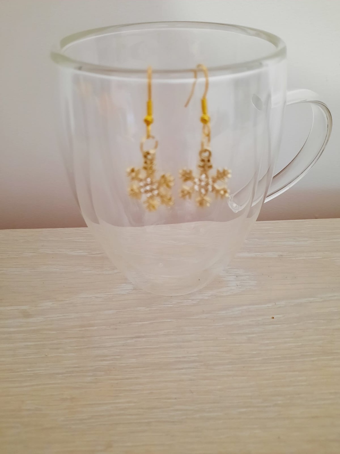 Cercei cu tortita scurti - bijuterii - cercei - cercei cu figurine - Artynos.ro