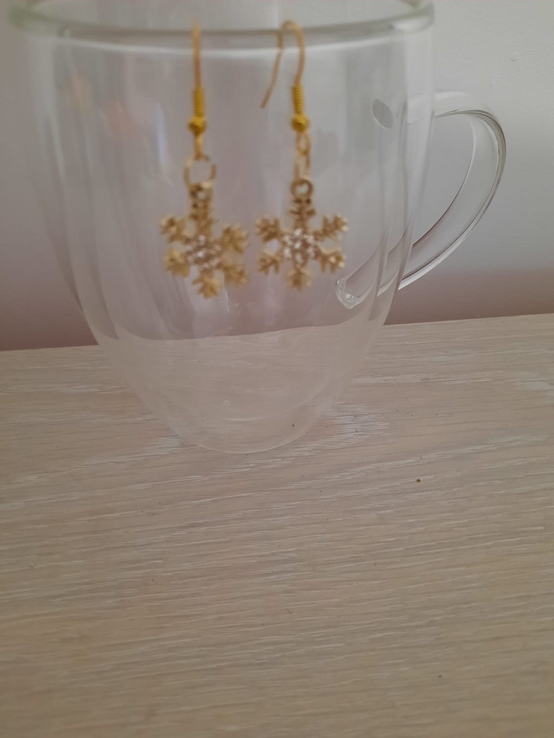 Cercei cu tortita scurti - bijuterii - cercei - cercei cu figurine - Artynos.ro