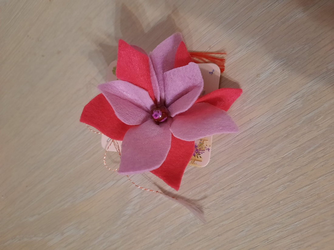 Brosa floare  - bijuterii - broșe - Artynos.ro