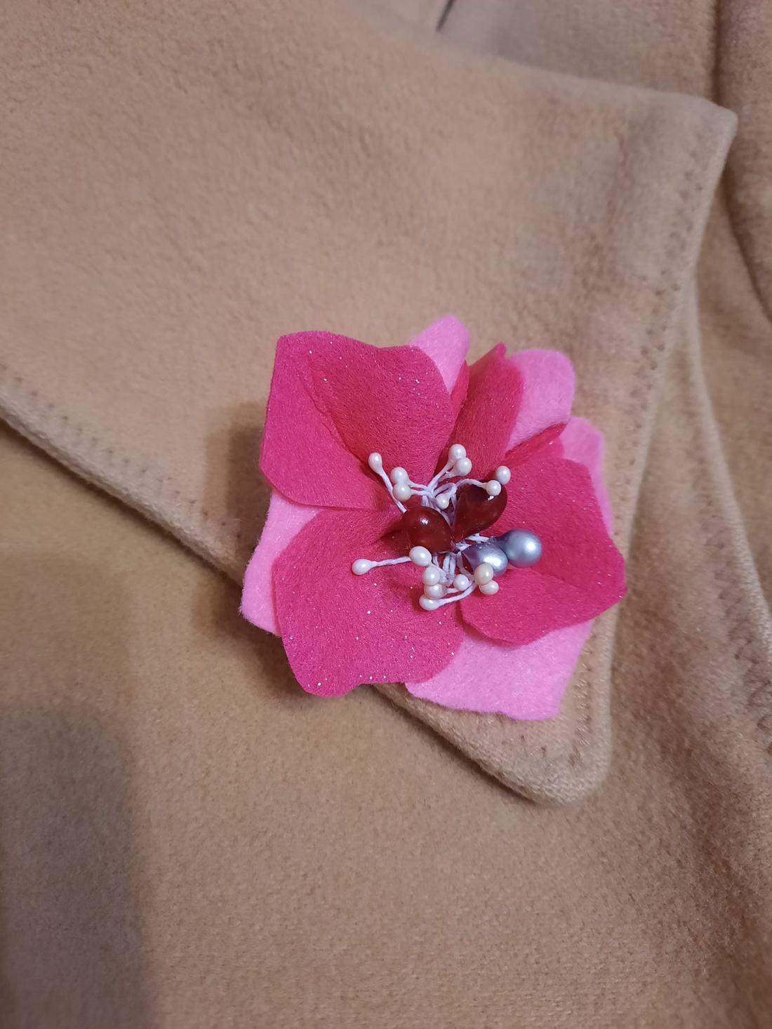 Brosa floare  - bijuterii - broșe - Artynos.ro