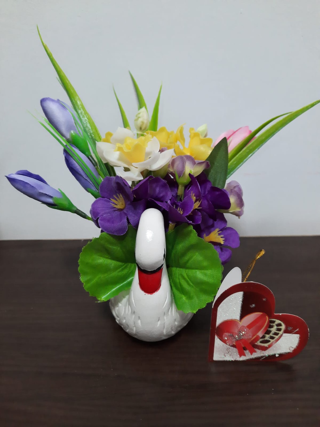 Lebada decoratiune - casă & stil de viață - decorațiuni de casă - accesorii florale - vaze - Artynos.ro