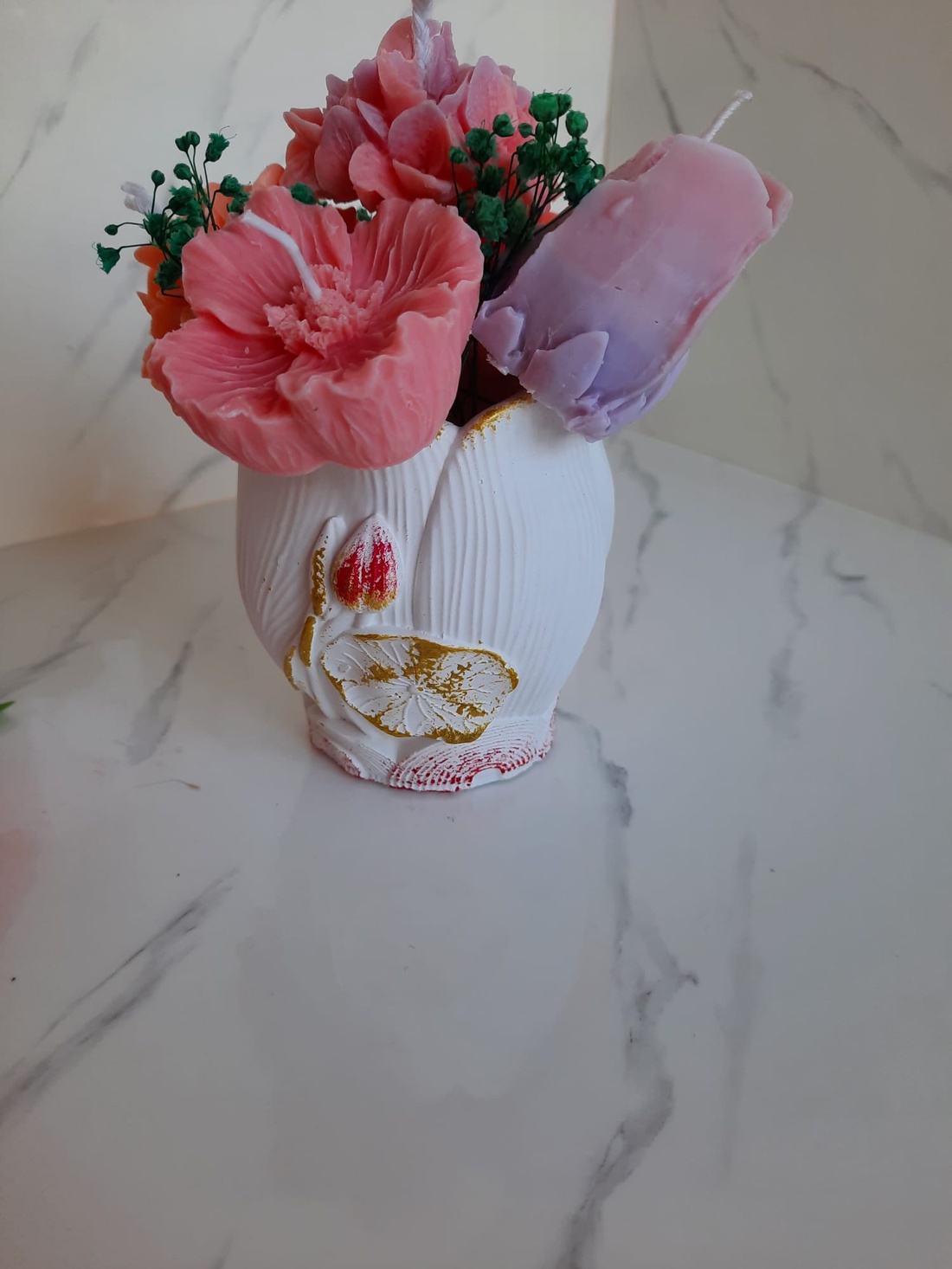 Recipient ceramic cu flori - casă & stil de viață - decorațiuni de casă - decorațiuni de masă și rafturi - decorațiuni de masă - Artynos.ro