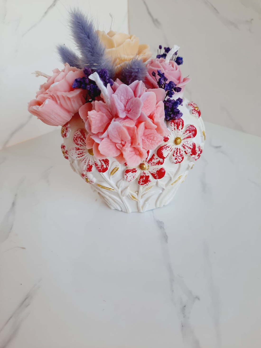 Recipient ceramic  cu flori - casă & stil de viață - decorațiuni de casă - decorațiuni de masă și rafturi - decorațiuni de masă - Artynos.ro