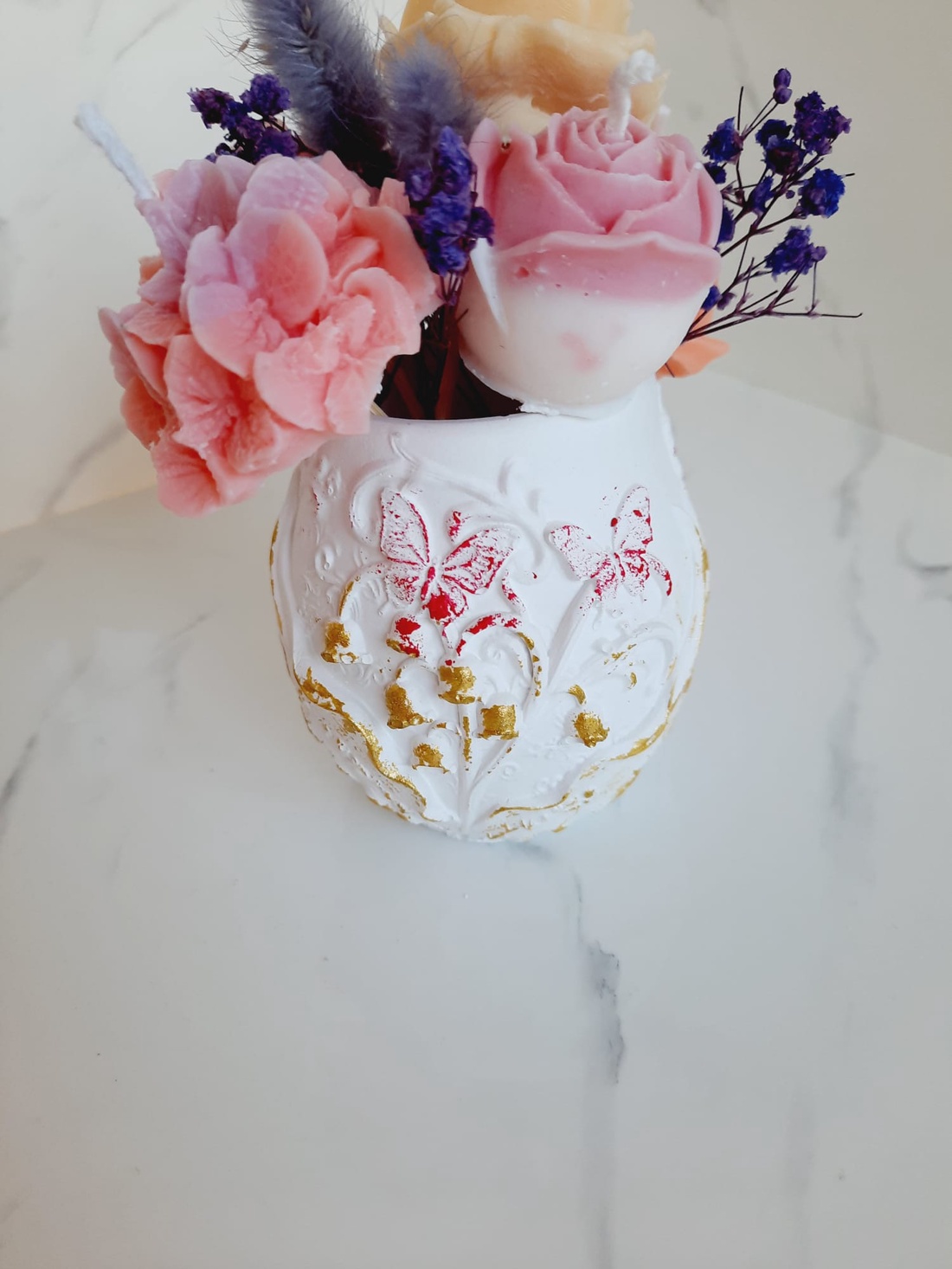 Recipient ceramic  cu flori - casă & stil de viață - decorațiuni de casă - decorațiuni de masă și rafturi - decorațiuni de masă - Artynos.ro