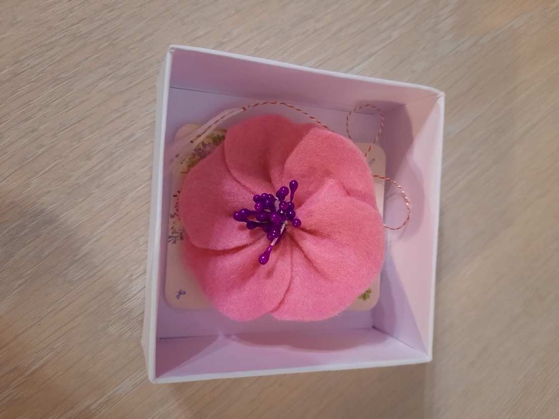 Brosa anemona  - bijuterii - broșe - Artynos.ro