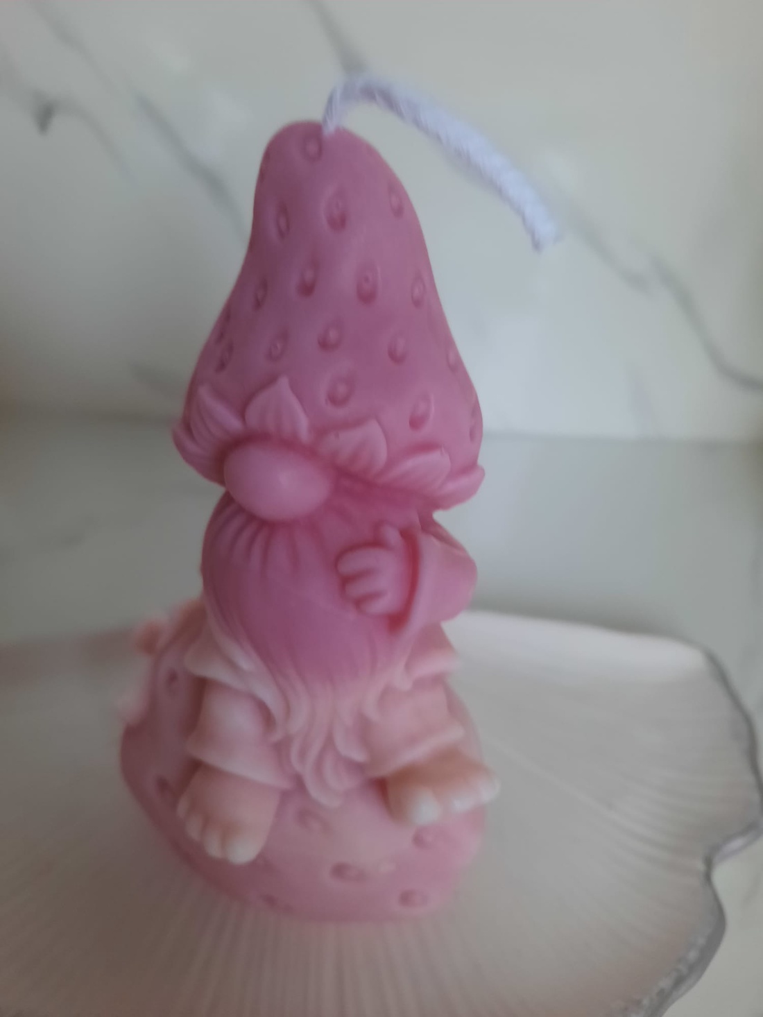 Lumanare pitic si capsuna - casă & stil de viață - lumânări, parfumuri, arome - lumânări artizanale - Artynos.ro