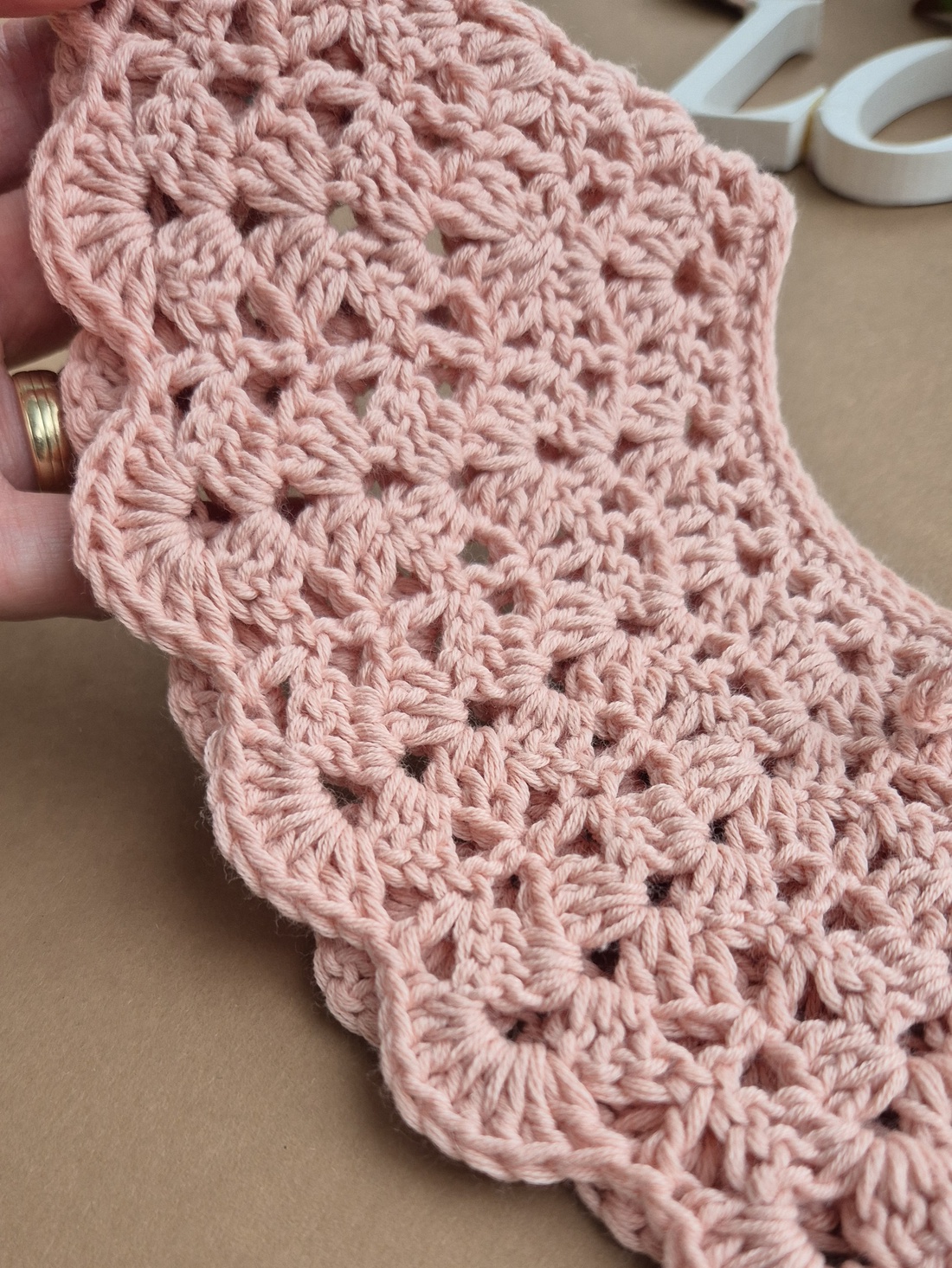 Guler Între rânduri - dantelat - îmbrăcăminte și modă - haine damă - bluze damă - Artynos.ro