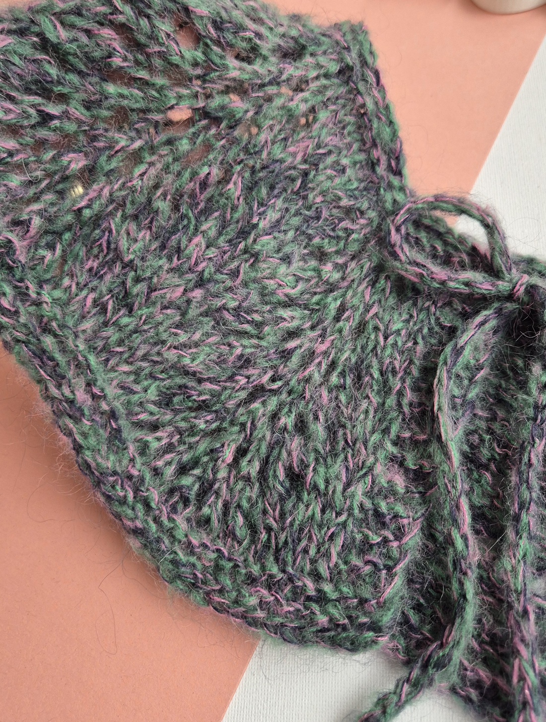 Guler Între rânduri - texturat valuri - îmbrăcăminte și modă - haine damă - bluze damă - Artynos.ro