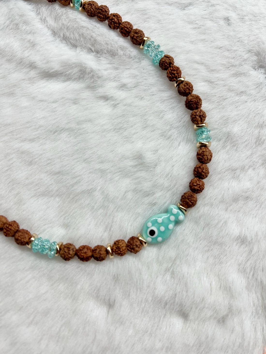 Colier handmade Rudraksha - bijuterii - coliere - coliere cu mărgele - Artynos.ro Colier handmade Rudraksha - bijuterii - coliere - coliere cu mărgele - Artynos.ro