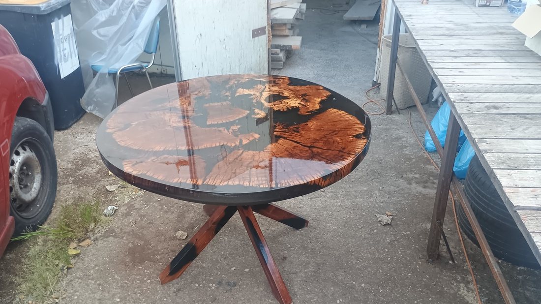 Masă rotundă din lemn cu rășină epoxidica - 120 cm - casă & stil de viață - echipamente de bucătărie - accesorii de servire - măsuță de servire - Artynos.ro