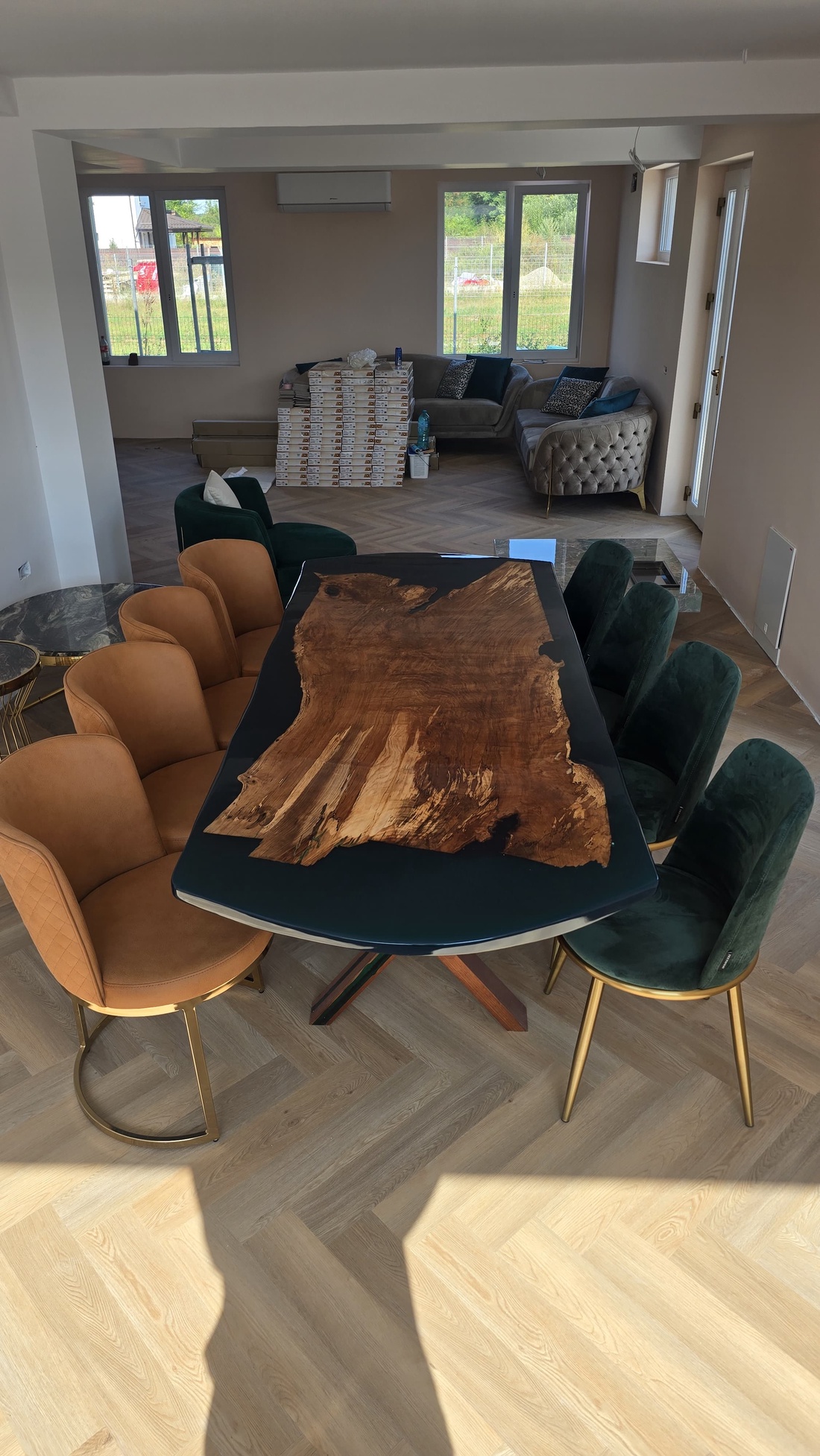 Masă realizată din stejar masiv și rășină epoxidica - casă & stil de viață - echipamente de bucătărie - accesorii de servire - măsuță de servire - Artynos.ro