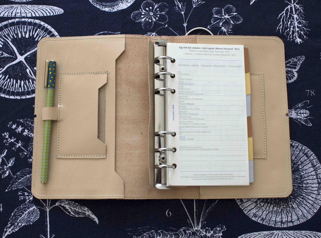 Jurnal cu inele/ jurnal filofax/ jurnal cu bullet-uri din piele naturală(B6/dimensiune personală) - casă & stil de viață - papetărie de hârtie - papetărie personalizată - Artynos.ro Jurnal cu inele/ jurnal filofax/ jurnal cu bullet-uri din piele naturală(B6/dimensiune personală) - casă & stil de viață - papetărie de hârtie - papetărie personalizată - Artynos.ro