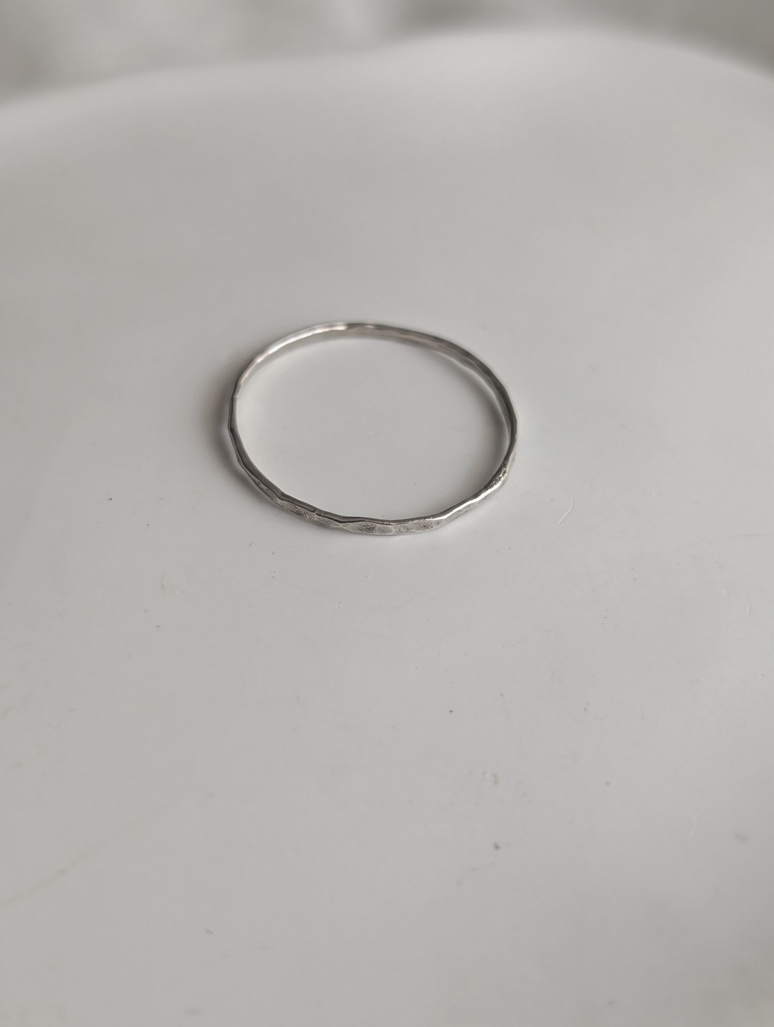 Inel minimalist din argint 'Horizon' - bijuterii - inele - inele subțiri - Artynos.ro
