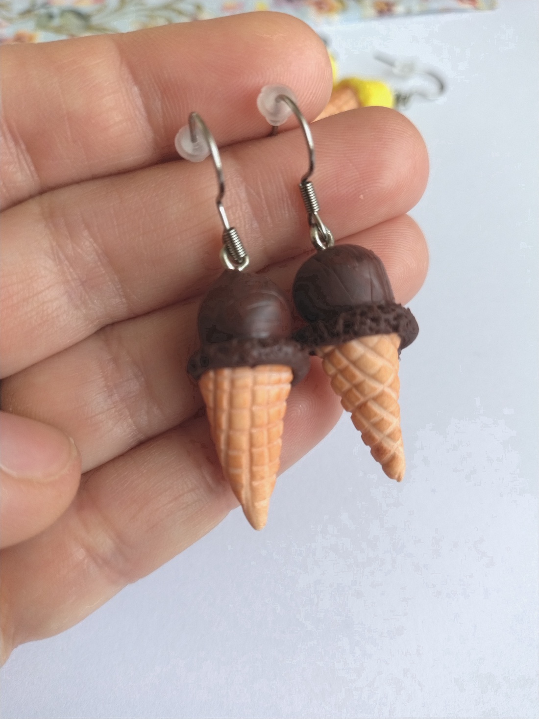 Cercei Fimo înghețată cu ciocolată  - bijuterii - cercei - cercei lungi - Artynos.ro