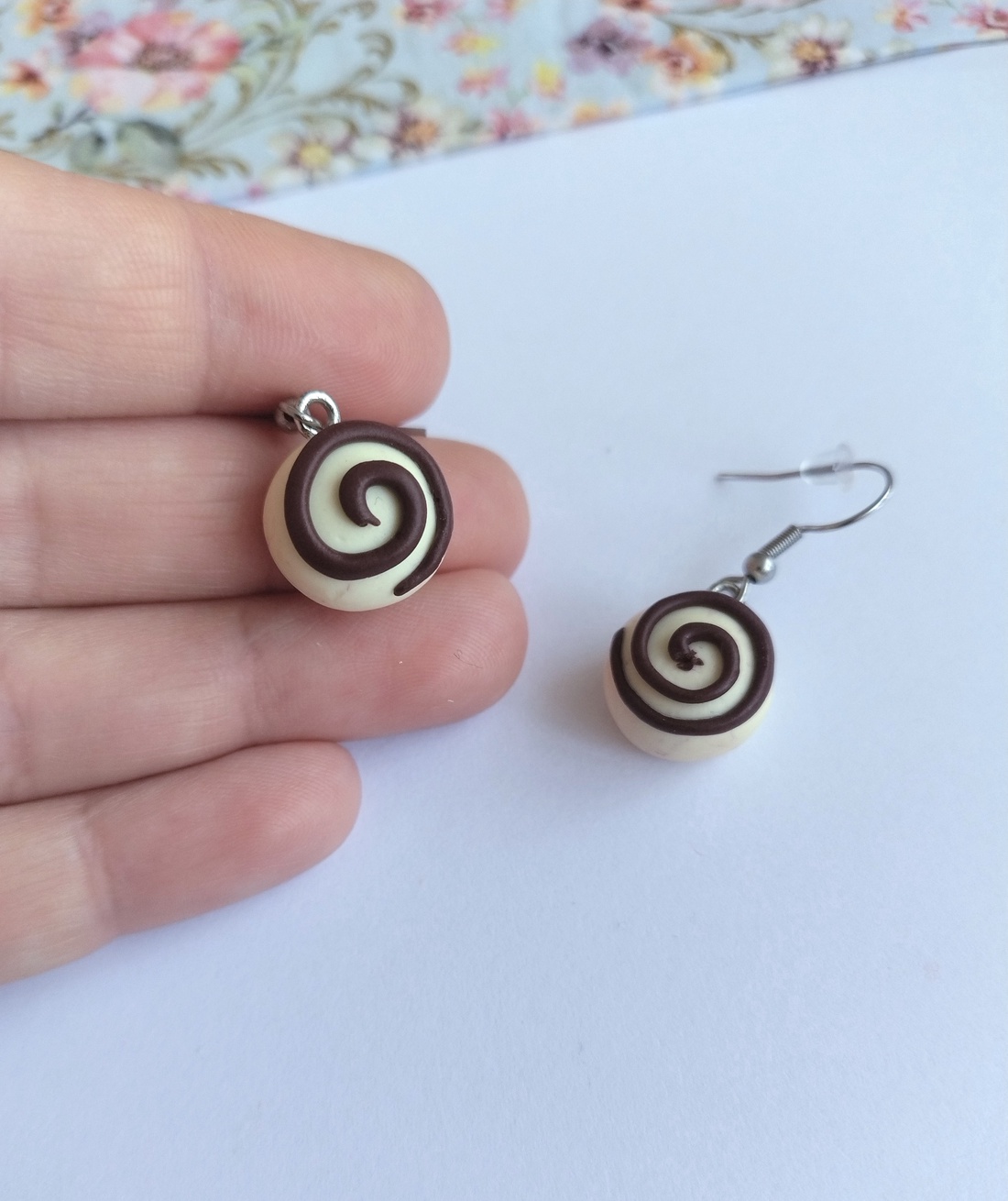 Cercei Bomboane Glazurate � handmade din lut polimeric - bijuterii - cercei - cercei lungi - Artynos.ro