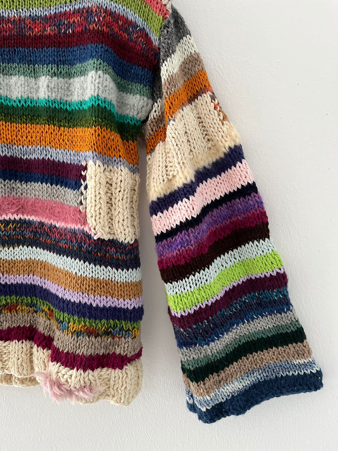 Pulover multicolor călduros și lejer potrivit atât pentru iarnă cât și pentru inceput de primăvară. - îmbrăcăminte și modă - haine damă - bluze damă - Artynos.ro