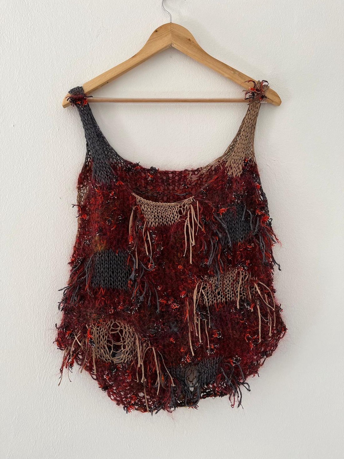 Top tricotat handmade din mohair și fir de mătase. - îmbrăcăminte și modă - haine damă - tricou și top de damă - Artynos.ro