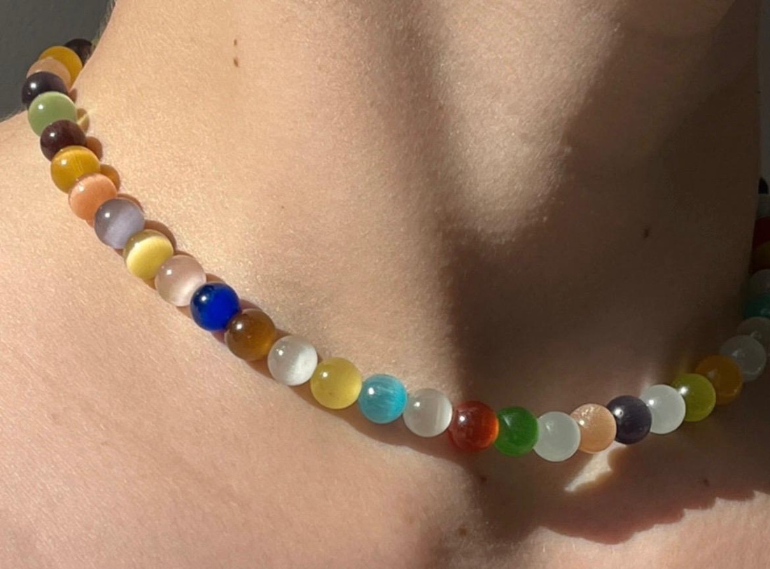 Lanț handmade din pietricele colorate. - bijuterii - coliere - coliere din mărgele - Artynos.ro