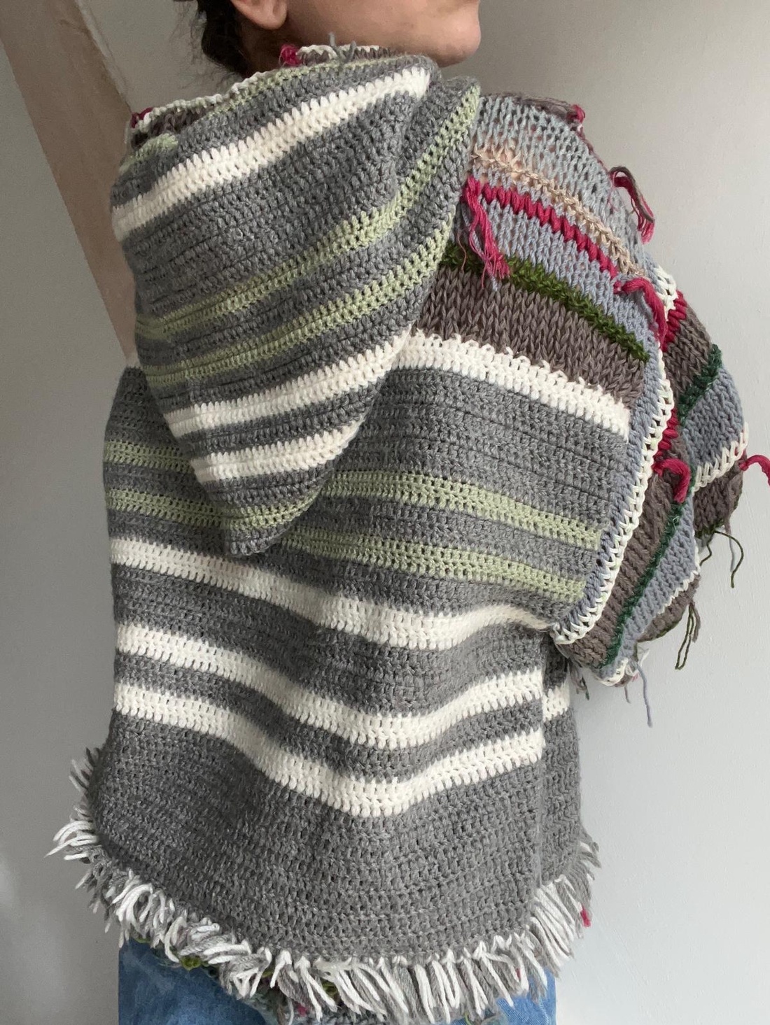 Pulover handmade boem urban, model deosebit. - îmbrăcăminte și modă - haine damă - bluze damă - Artynos.ro