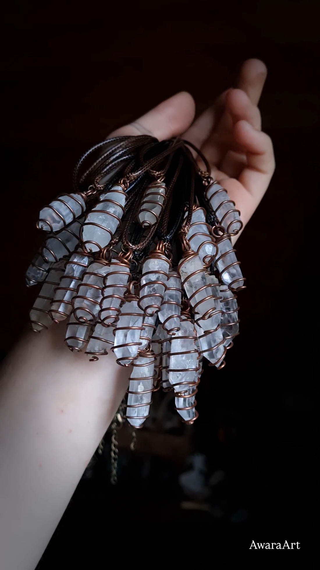 Pandantive energizante din cupru cu un singur cristal - bijuterii - coliere - Artynos.ro