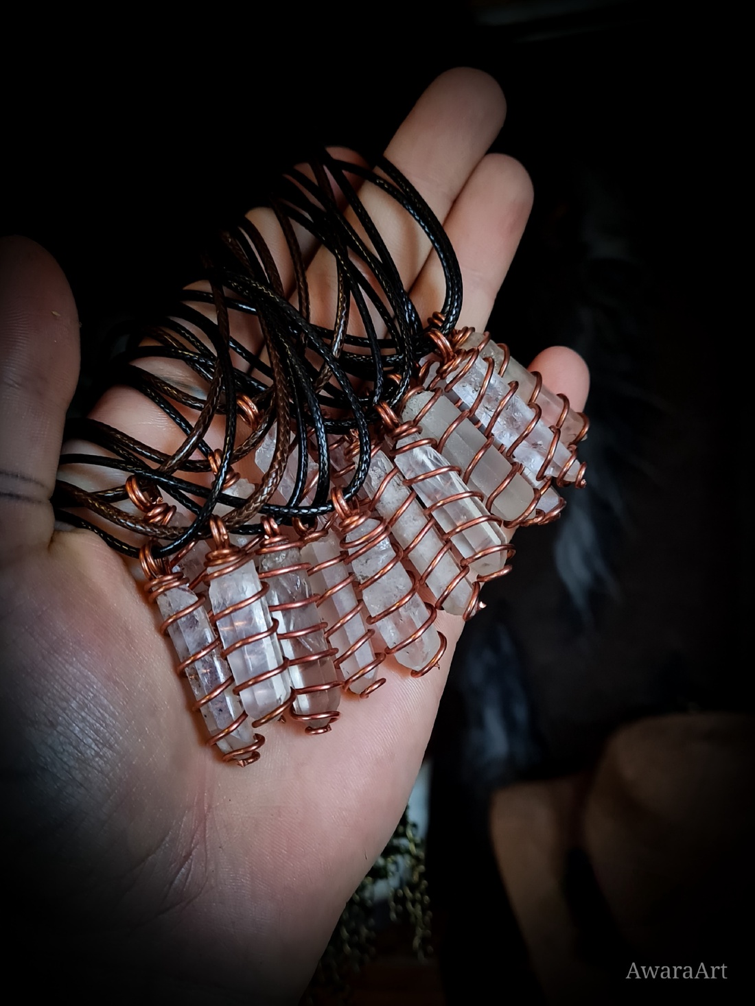 Pandantive energizante din cupru cu un singur cristal - bijuterii - coliere - Artynos.ro