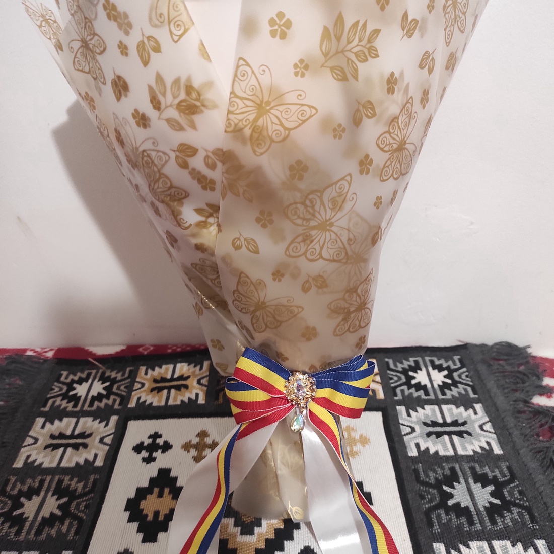 Buchet cu trandafiri de săpun parfumați   - casă & stil de viață - accesorii pentru decorat casa - suport de flori - buchete de flori - Artynos.ro
