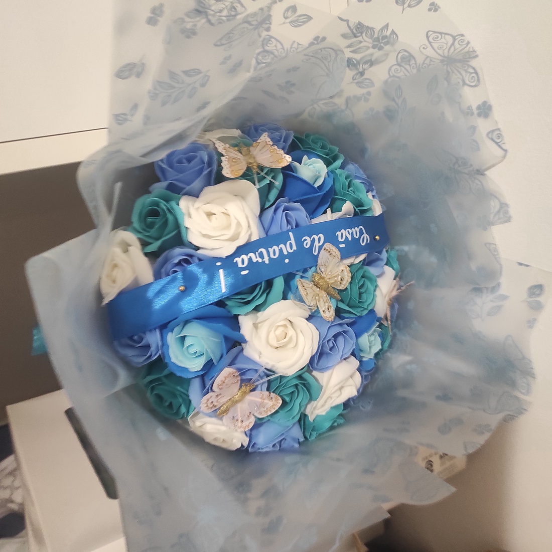 Buchet cu trandafiri de săpun parfumați - casă & stil de viață - decorațiuni de casă - accesorii florale - buchete de flori - Artynos.ro