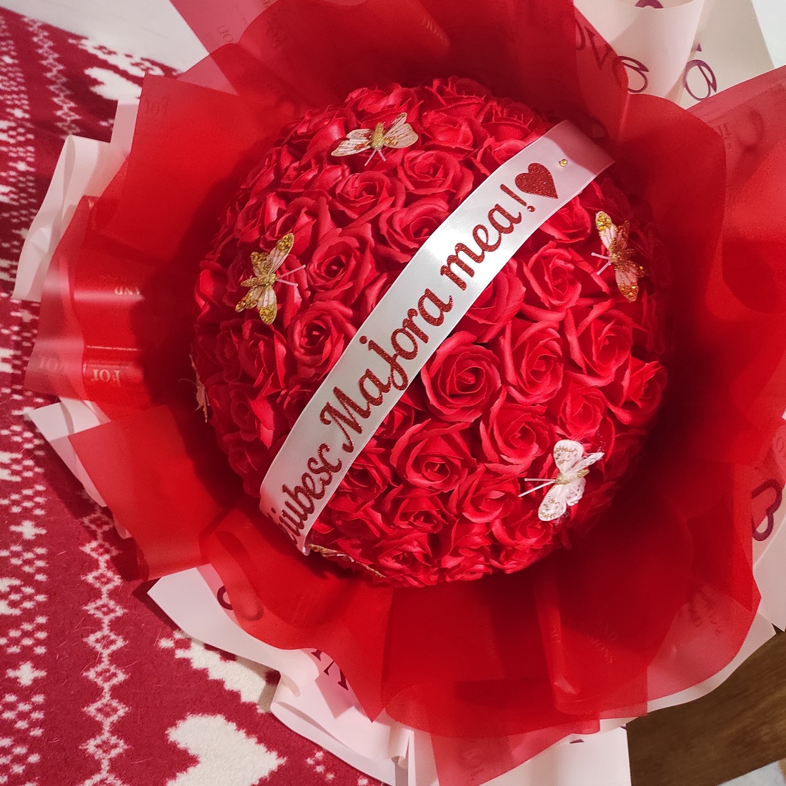 Buchet cu trandafiri de săpun parfumați - casă & stil de viață - accesorii pentru decorat casa - suport de flori - buchete de flori - Artynos.ro