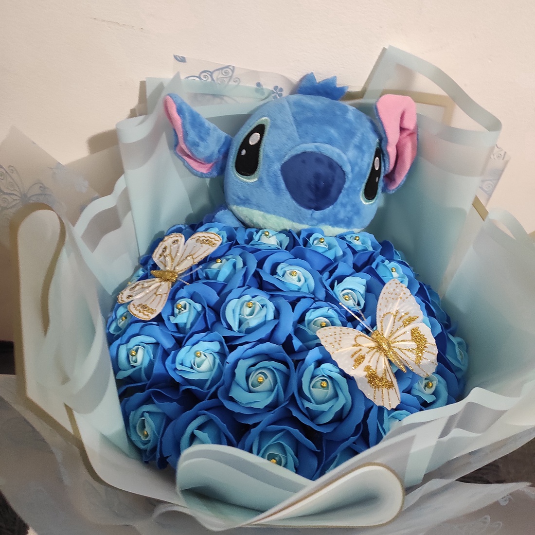 Buchet cu trandafiri de săpun parfumați si stitch  - casă & stil de viață - decorațiuni de casă - accesorii florale - buchete de flori - Artynos.ro