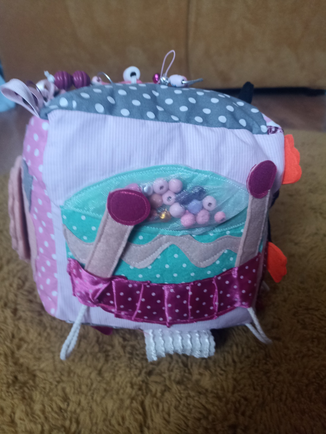 Cub moale pentru bebeluși, de la 0 luni, personalizabil, Alege culorile și exercițiile potrivite ție :) - jucării și echipamente pentru copii - jucării bebeluși - cub pentru copii - Artynos.ro