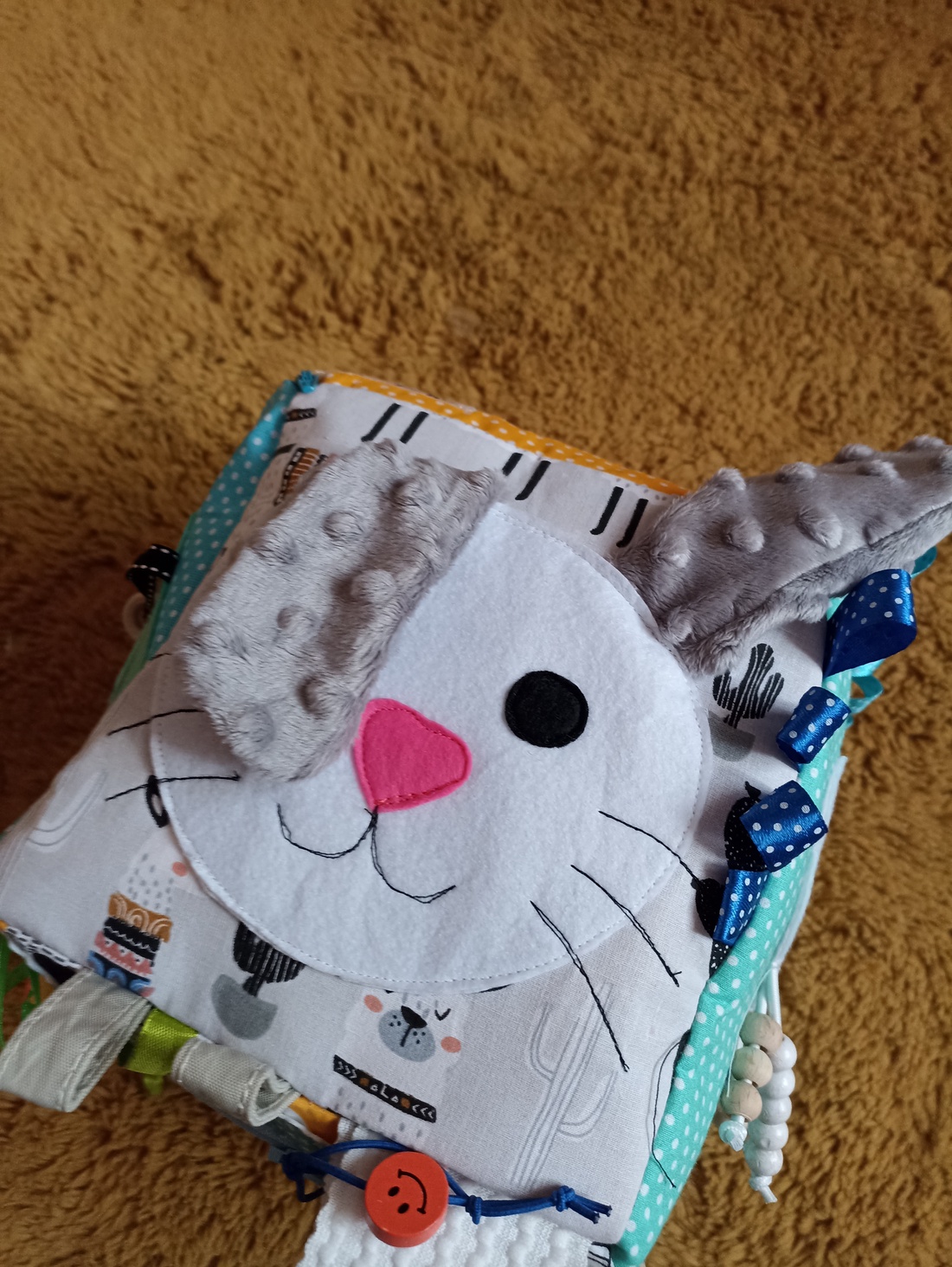 Cub moale pentru bebeluși, de la 0 luni, personalizabil, Alege culorile și exercițiile potrivite ție :) - jucării și echipamente pentru copii - jucării bebeluși - cub pentru copii - Artynos.ro