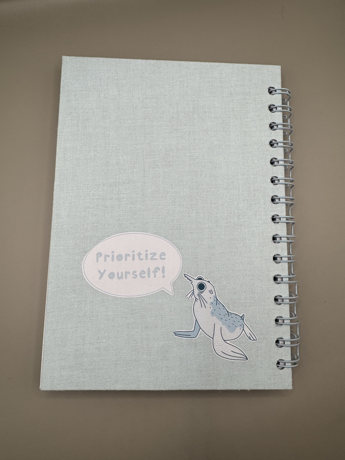 Agenda nedatata in limba engleza realizata manual - accessorii și unelte - carte, ziar - carte nouă - Artynos.ro