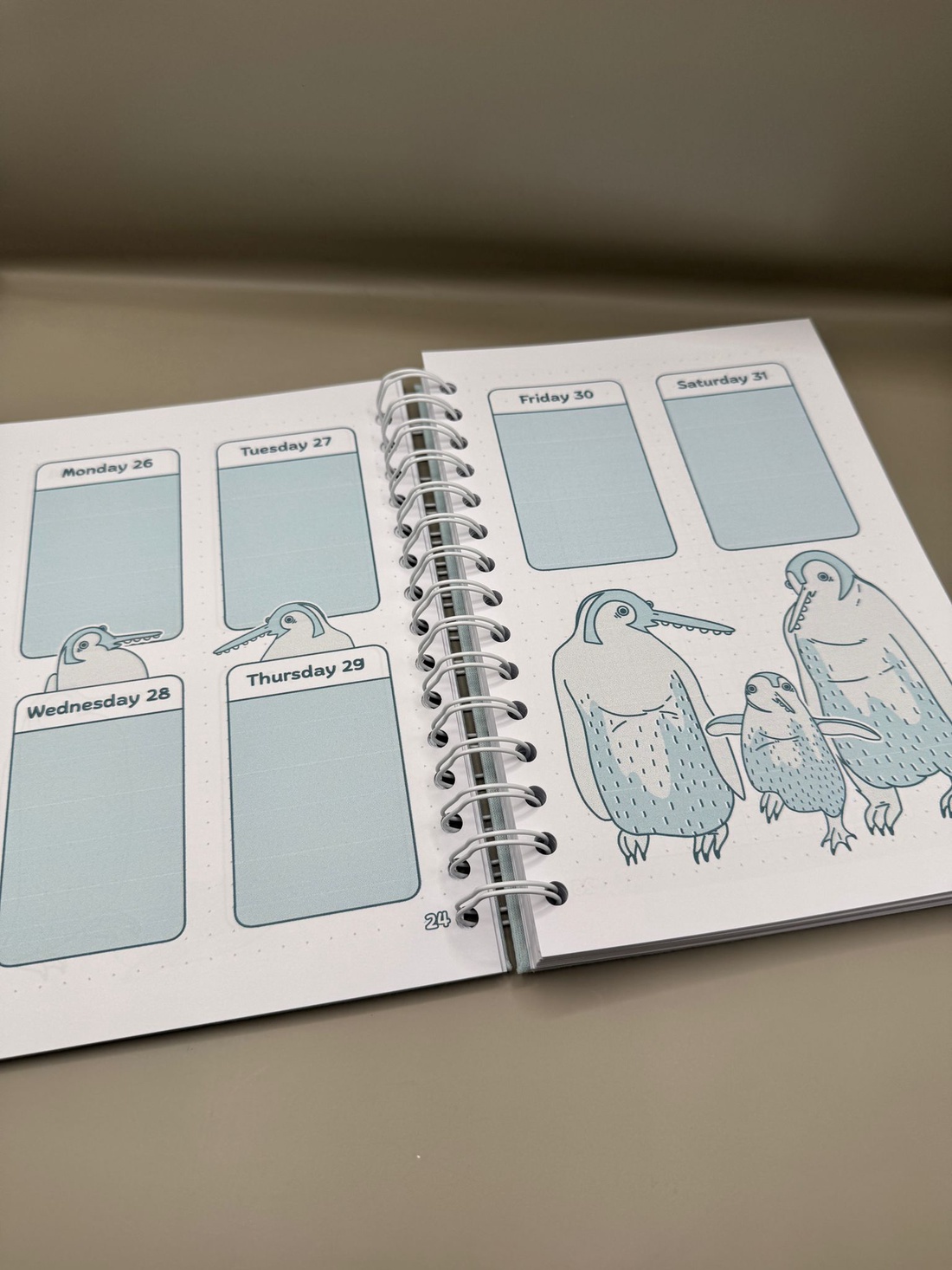 Agenda datata, in engleza pentru anul 2026 cu animale - arte vizuale și accesorii  - grafică, ilustrație - grafică digitală - Artynos.ro