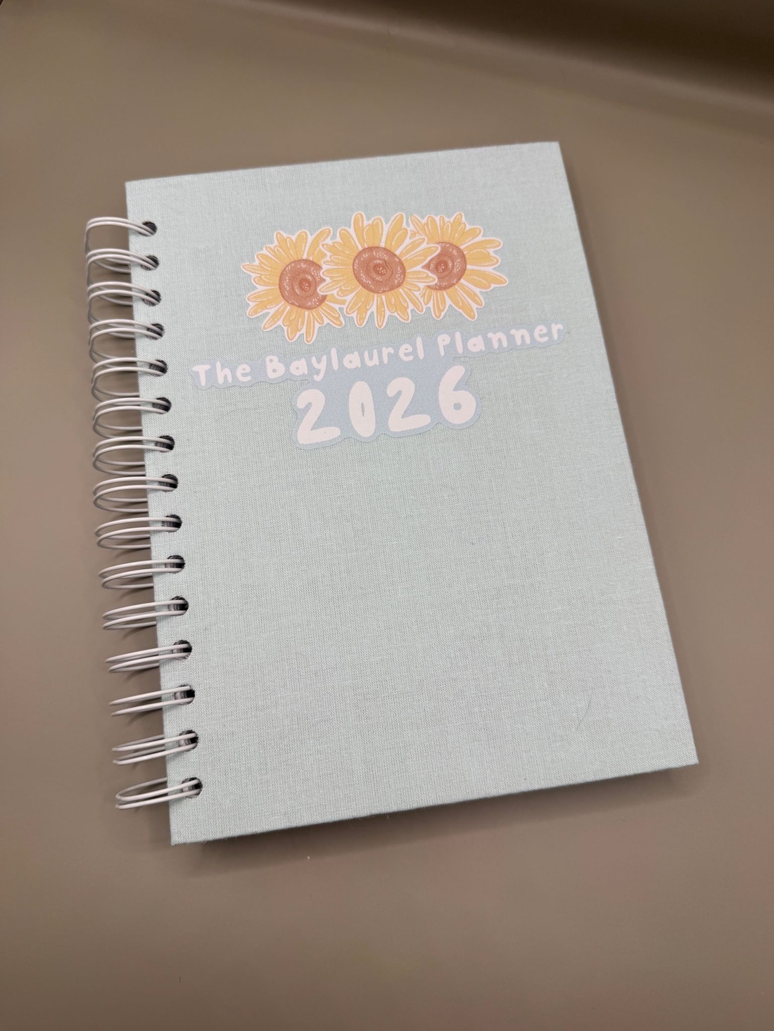 Agenda datata, in engleza pentru anul 2026 cu plante si flori - accessorii și unelte - carte, ziar - carte nouă - Artynos.ro