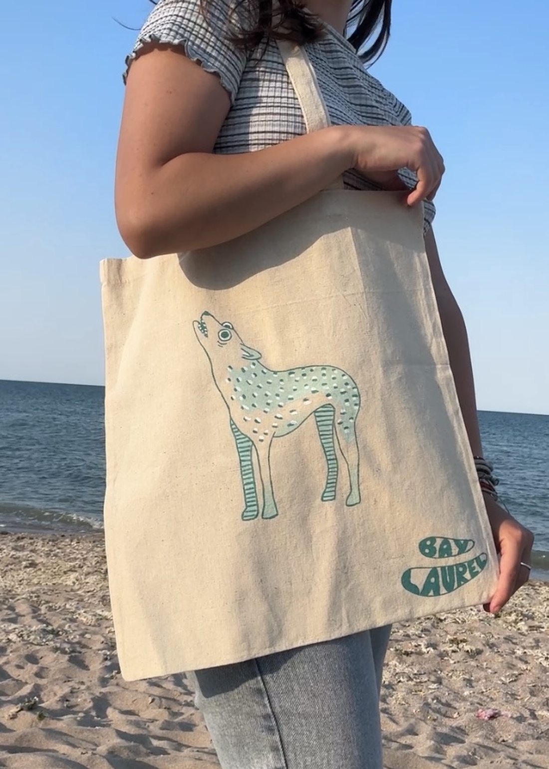 Geanta totebag cu lup pictata manual - genți și portofele - geantă pentru cumpărături - totebaguri - Artynos.ro