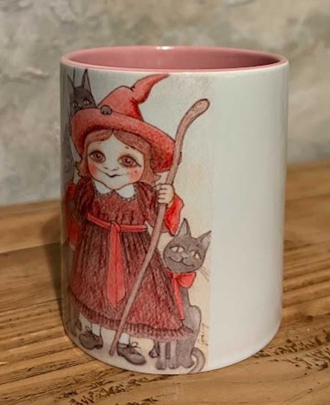 Cană ilustrată � mica vrăjitoare - casă & stil de viață - echipamente de bucătărie - accesorii de servire - căni - Artynos.ro