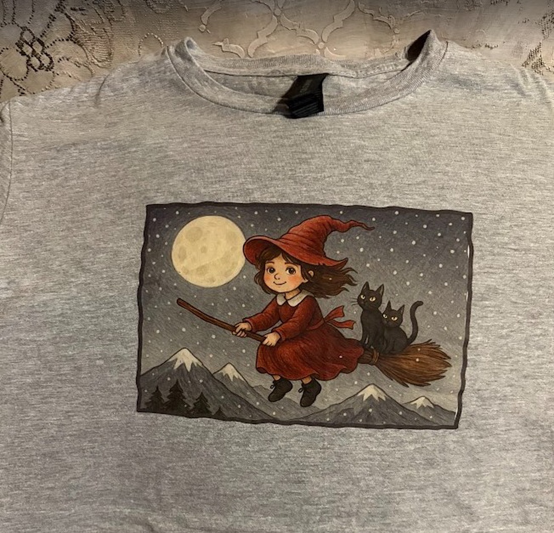 Tricou realizat cu grafică de design unic, disponibil în nenumărate variante - îmbrăcăminte și modă - haine bebeluși și copii - tricouri copii - Artynos.ro